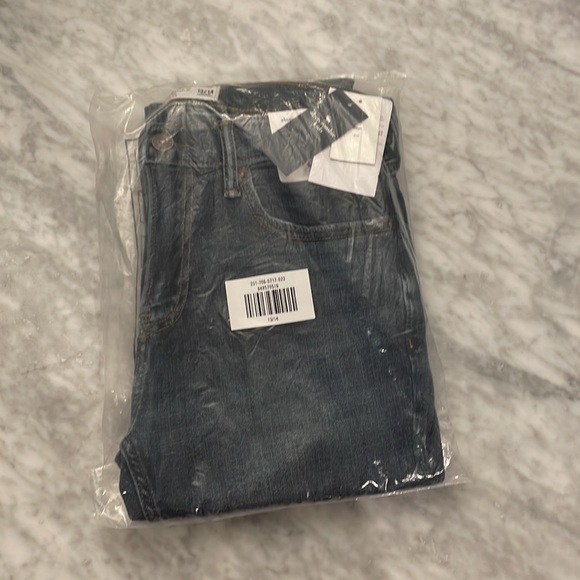 Abercrombie Boys straight jeans, DARK RIPPED WASH straight jeans Size 13/14 - Picture 2 of 15